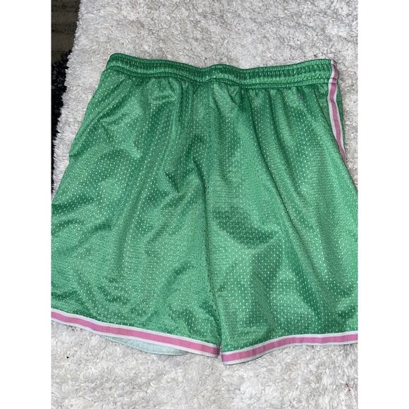 Soffe Juniors Sz. S Green ( Pink) Mesh Shorts. Great Shape - Picture 7 of 8